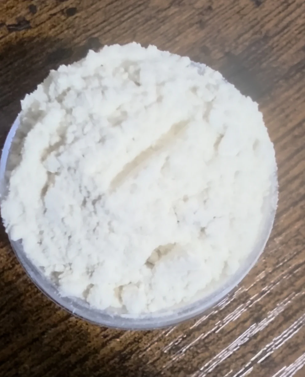 7OH White-Cream Powder 92.9%
